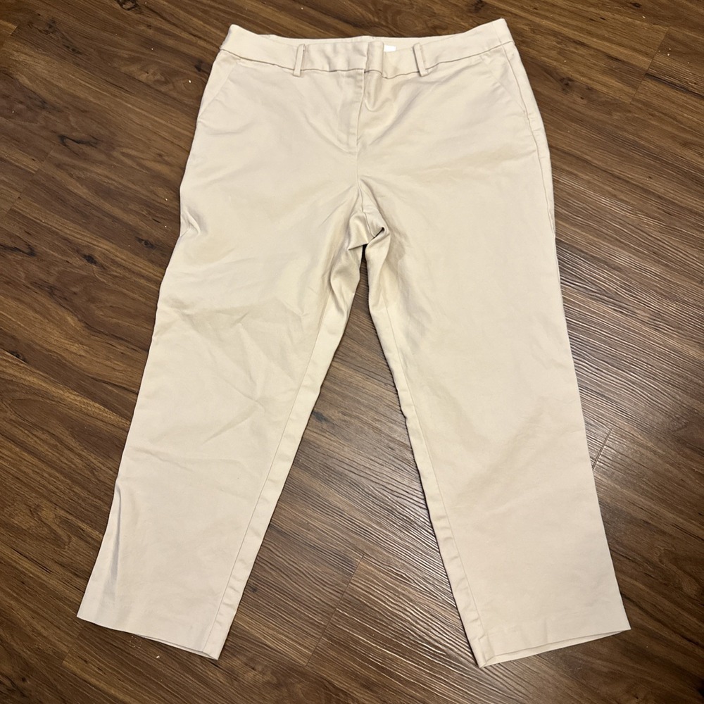 Loft Women's Size 14 Beige Riviera Slim Crop Pants New with Tags